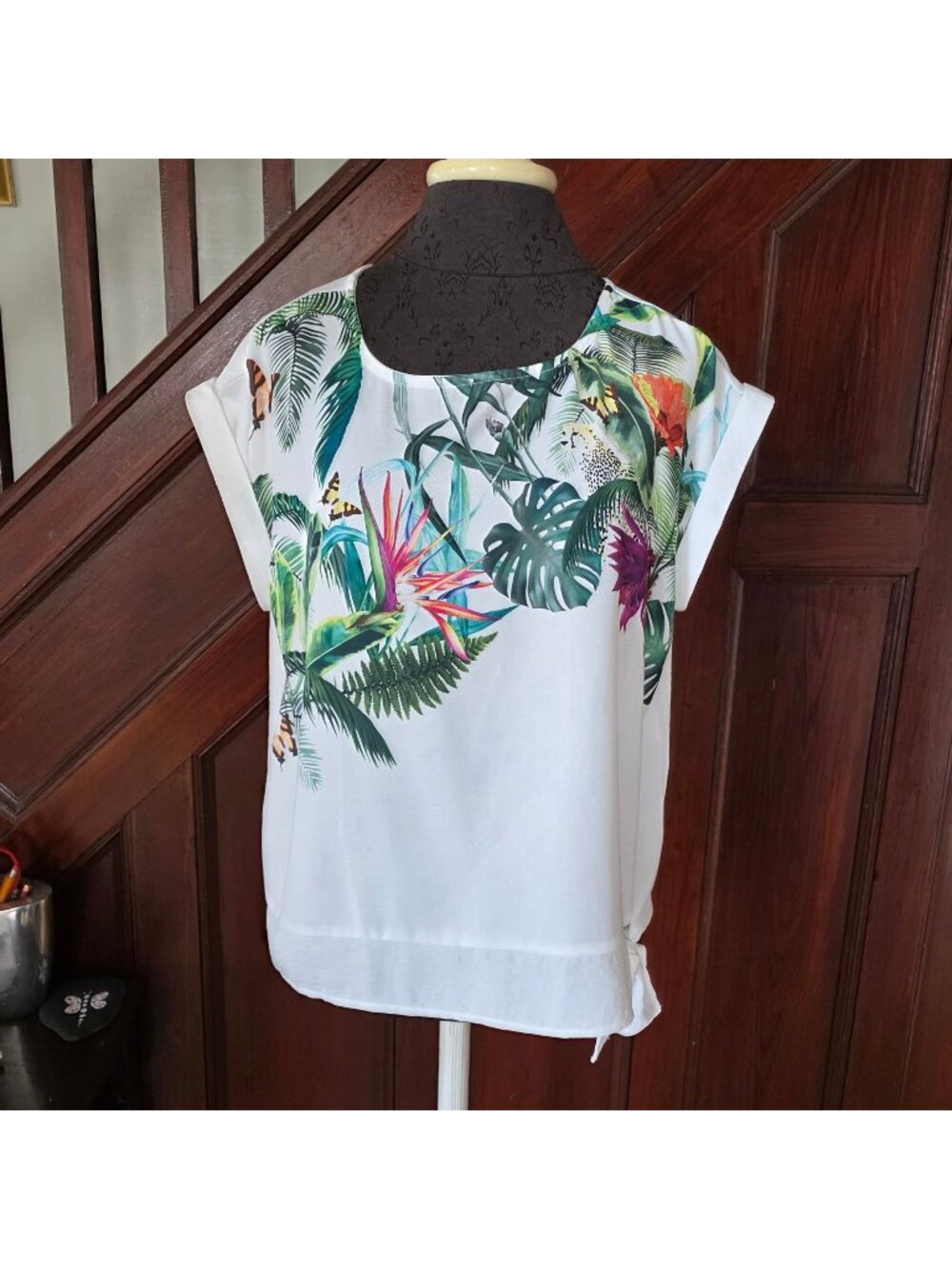 Christopher & Banks Petite Womens White Tropical Print Tie-Hem Blouse P/M